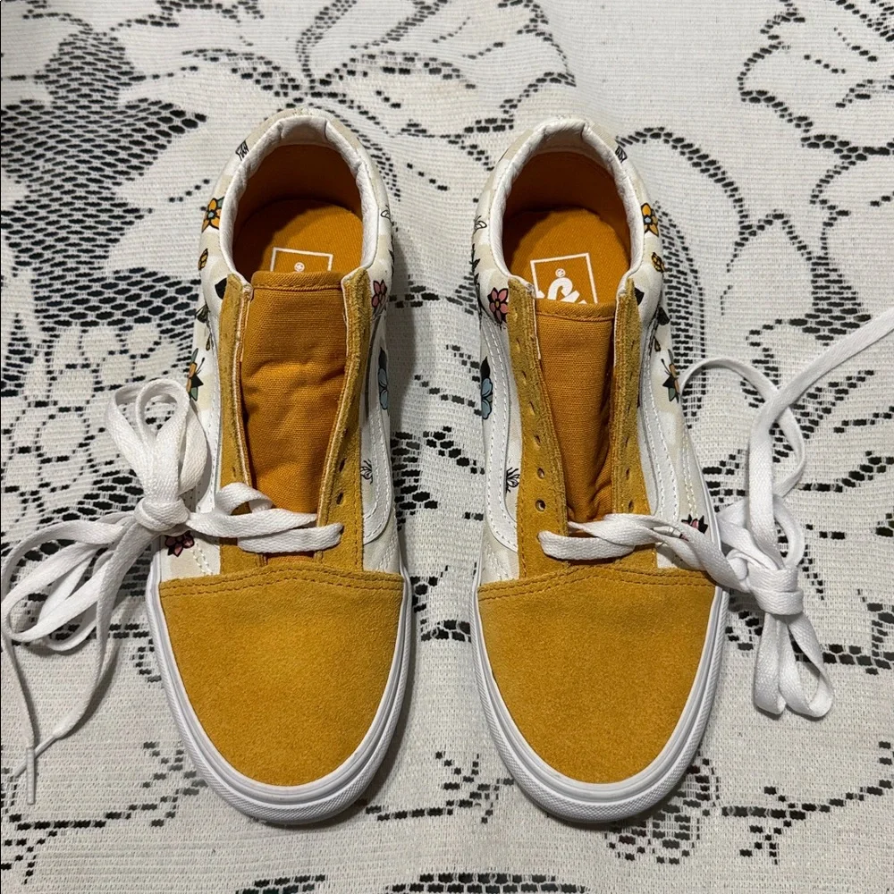 Vans Old Skool Checkerboard Floral Bee Mustard Yellow Sneakers Women 8.0 Men 6.5 - Picture 2 of 6